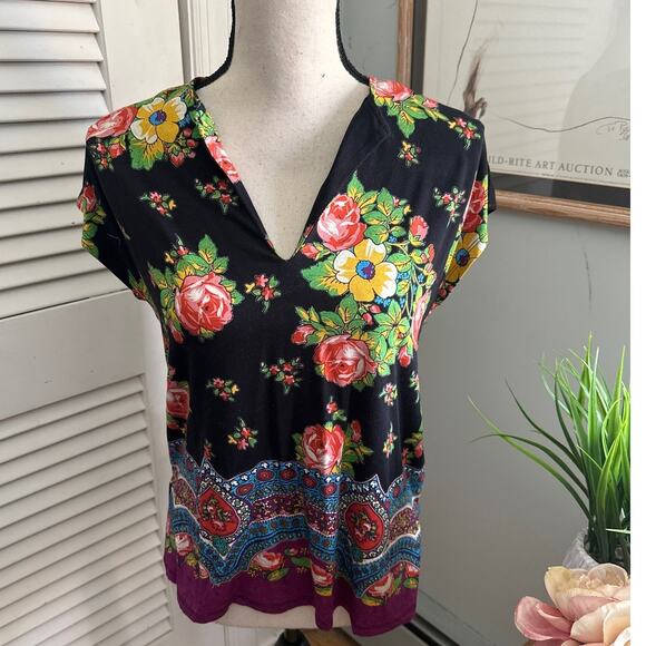 JOHNNY WAS Top Womens XS Black Floral Spark Dolman Stretch Jersey Bohemian - Picture 1 of 10